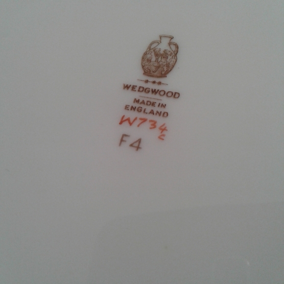 Set of 6 Vintage Wedgewood Luncheon Plates 9" - Picture 6 of 6